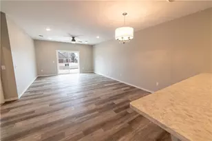 1364 Cypress Ct, Altoona, WI 54720 - Photo 6