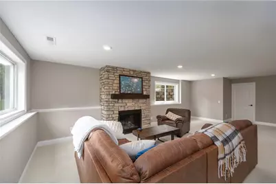 637 Maple Court, New Richmond, WI 54017 - Photo 8