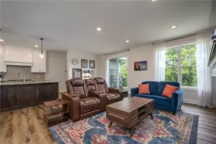 637 Maple Ct, New Richmond, WI 54017 - Photo 14