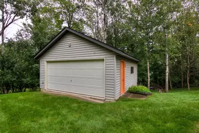 3920 Woodcrest Court, Eau Claire, WI 54701 - Photo 58