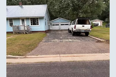 825 E Washington Street, Durand, WI 54736 - Photo 2