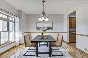 907 Sandalwood Dr, Altoona, WI 54720 - Photo 16