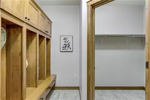 907 Sandalwood Dr, Altoona, WI 54720 - Photo 42