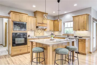 907 Sandalwood Drive, Altoona, WI 54720 - Photo 10