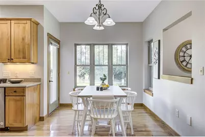 907 Sandalwood Drive, Altoona, WI 54720 - Photo 10