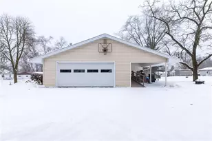 642 E 6th St, Owen, WI 54460 - Photo 2