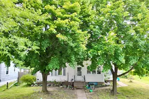 635 Centre St, Eau Claire, WI 54703 - Photo 2