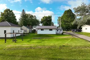 219 Main St, Greenwood, WI 54437 - Photo 34