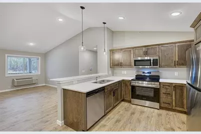 Lot 4 S Briarcliffe Drive #1-16, Altoona, WI 54720 - Photo 8