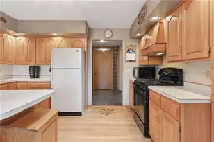 W828 Evergreen Ct, Spring Valley, WI 54767 - Photo 10