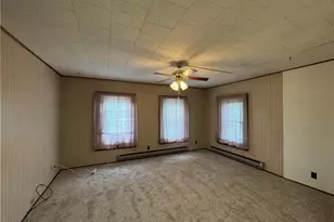 126 W Cedar St, Chippewa Falls, WI 54729 - Photo 18