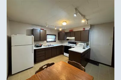 126 W Cedar Street #2, Chippewa Falls, WI 54729 - Photo 6