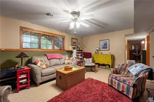 829 Bluff View Cir, Chippewa Falls, WI 54729 - Photo 16