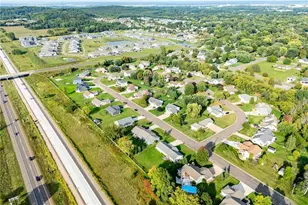 829 Bluff View Cir, Chippewa Falls, WI 54729 - Photo 38