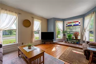 334 W Grand Ave, Chippewa Falls, WI 54729 - Photo 10