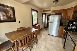 2226 Valley View Pl, Eau Claire, WI 54703 - Photo 4