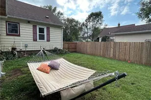 2226 Valley View Pl, Eau Claire, WI 54703 - Photo 20