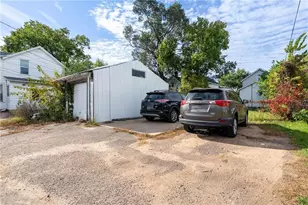411 Dodge St, Eau Claire, WI 54701 - Photo 6