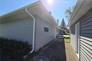 432 S Wisconsin Ave, Rice Lake, WI 54868 - Photo 6