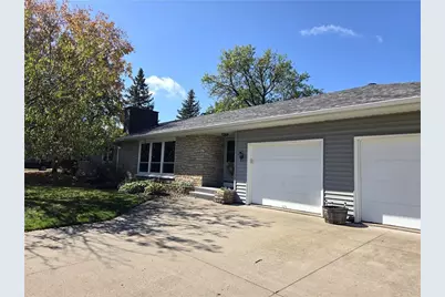 432 S Wisconsin Avenue, Rice Lake, WI 54868 - Photo 2