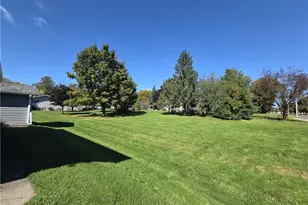 432 S Wisconsin Ave, Rice Lake, WI 54868 - Photo 4