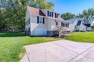 204 S 4th St, Colby, WI 54421 - Photo 2
