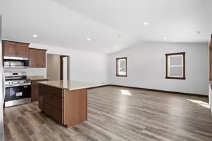 1806 Dorret Rd, Eau Claire, WI 54703 - Photo 14