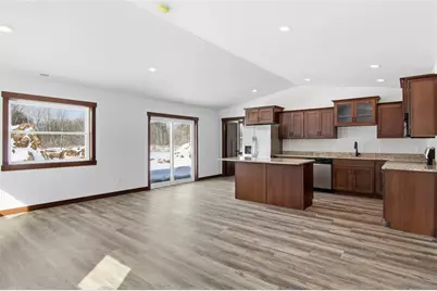 1806 Dorret Road, Eau Claire, WI 54703 - Photo 10