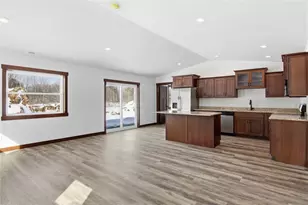 1806 Dorret Rd, Eau Claire, WI 54703 - Photo 10