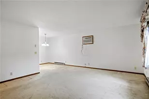 1412 Devney Dr, Altoona, WI 54720 - Photo 4