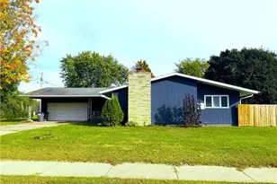 23492 Elm St, Independence, WI 54747 - Photo 2