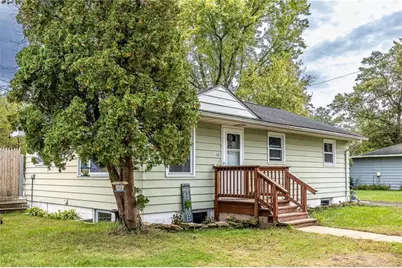 12 Cleveland Street, Black River Falls, WI 54615 - Photo 2