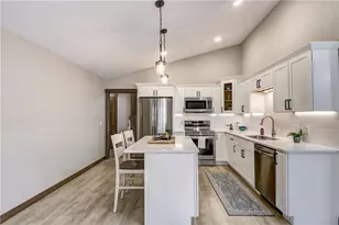 1652 Kyler St, Altoona, WI 54720 - Photo 8