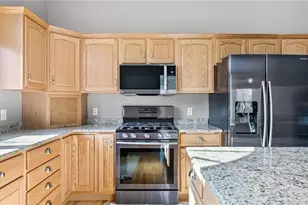 1811 W Ridge Ct, Eau Claire, WI 54703 - Photo 18