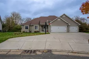 1811 W Ridge Ct, Eau Claire, WI 54703 - Photo 44