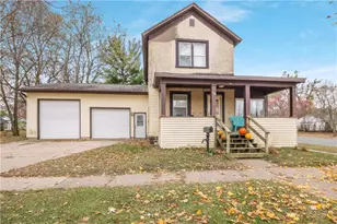 739 Broadway St, Eau Claire, WI 54703 - Photo 1