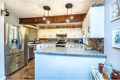 360 12th Street, Black River Falls, WI 54615 - Photo 6