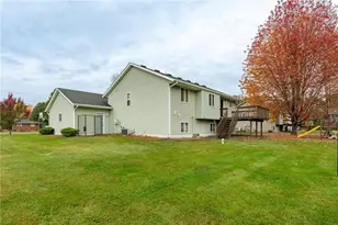 13323 40th Ave, Chippewa Falls, WI 54729 - Photo 4