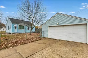 2805 7th St, Eau Claire, WI 54703 - Photo 22