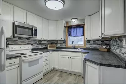 103 S Buena Vista Road, Elk Mound, WI 54739 - Photo 12