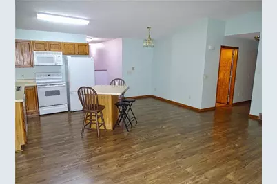 1109 E Laneville Avenue #C, Durand, WI 54736 - Photo 6