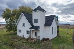 6094 E 650th Ave, Menomonie, WI 54751 - Photo 1