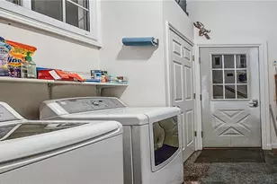 619 Rose St, Black River Falls, WI 54615 - Photo 28