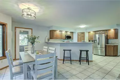 2030 Abbe Hill Drive, Eau Claire, WI 54703 - Photo 12