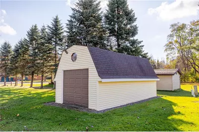 720 Summit Ave, Ladysmith, WI 54848 - Photo 4