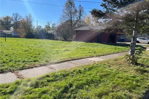 104 Reuter Ave, Rice Lake, WI 54868 - Photo 8