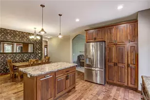 308 Monte Carlo Dr, Eau Claire, WI 54703 - Photo 8