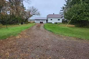 W1042 Cranberry Rd, Hawkins, WI 54530 - Photo 16