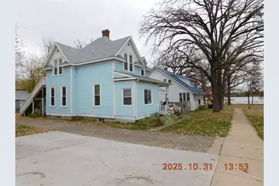 23 E Evans Street #3, Rice Lake, WI 54868 - Photo 2