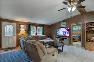 N6854 850th St, Elk Mound, WI 54739 - Photo 10